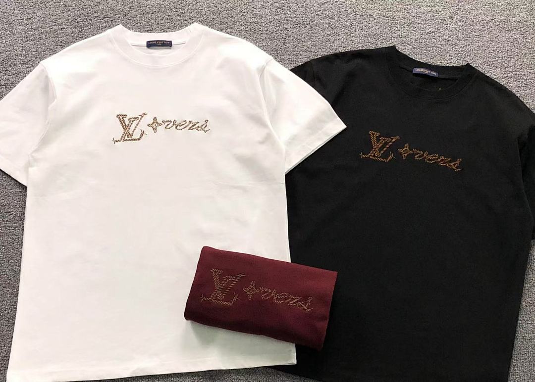 Louis Vuitton 115 L⭐ T-SHIRT 41072403133 (Im 170Cm 60Kg I Wear Size M In The Phot) - Image 6