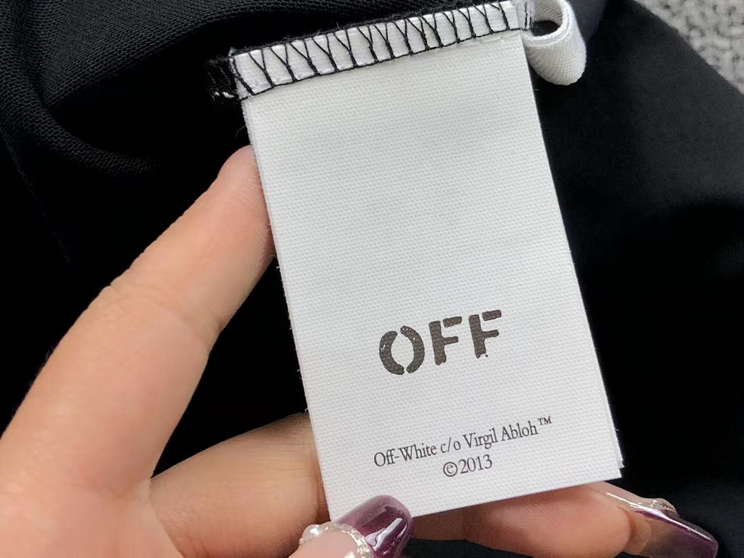 Off-White 118 OFF-WHITE T-SHIRT 4123030165 (Im 170Cm 60Kg I Wear Size S In The Phot) - Image 25