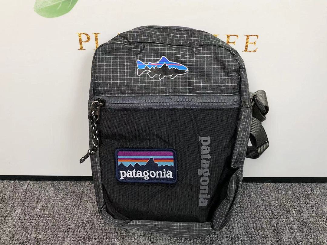 On Running 78 PATAGONIA BAG 19030866 (Long 15CM* Wide 6CM* High 21CM) - Image 21