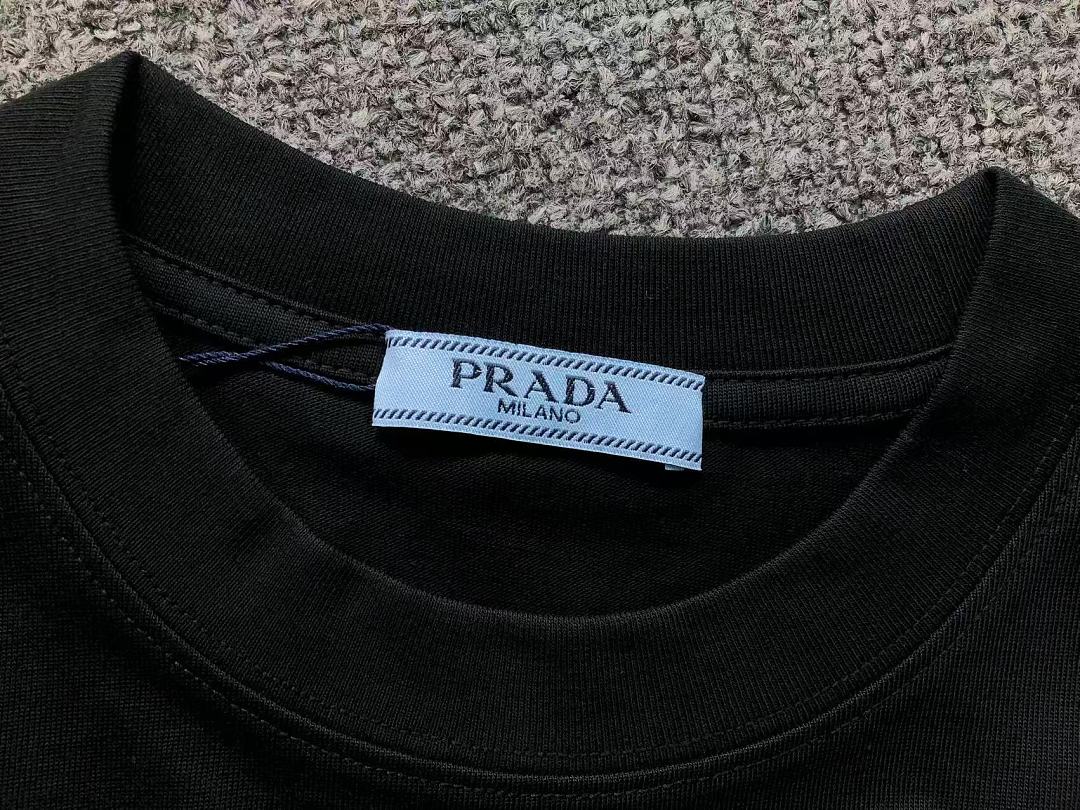 Prada 118 P⭐A⭐A T-SHIRT 3205140721 (Im 170Cm 60Kg I Wear Size L In The Phot) - Image 17