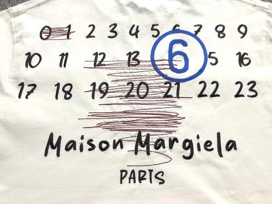 On Running 135 MAISON MARGIELA T-SHIRT 3205290321 (Im 170Cm 60Kg I Wear Size M In The Phot) - Image 9