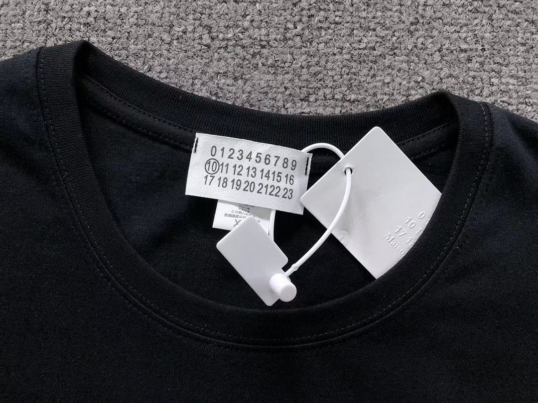 On Running 115 MAISON MARGIELA T-SHIRT 22051314172 (Im 170Cm 60Kg I Wear Size XL In The Phot) - Image 17