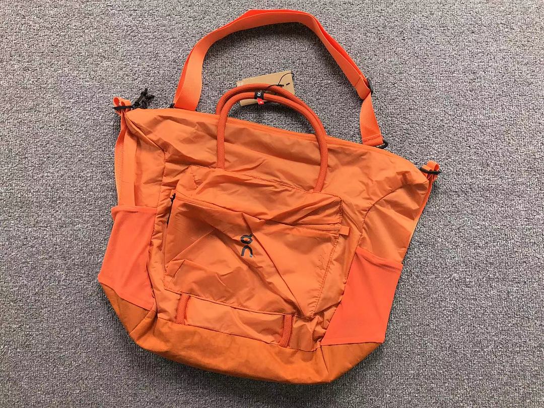 On Running 228 ON BAG 3205080423 (Long 54CM* Wide 18CM* High 40CM) - Image 9