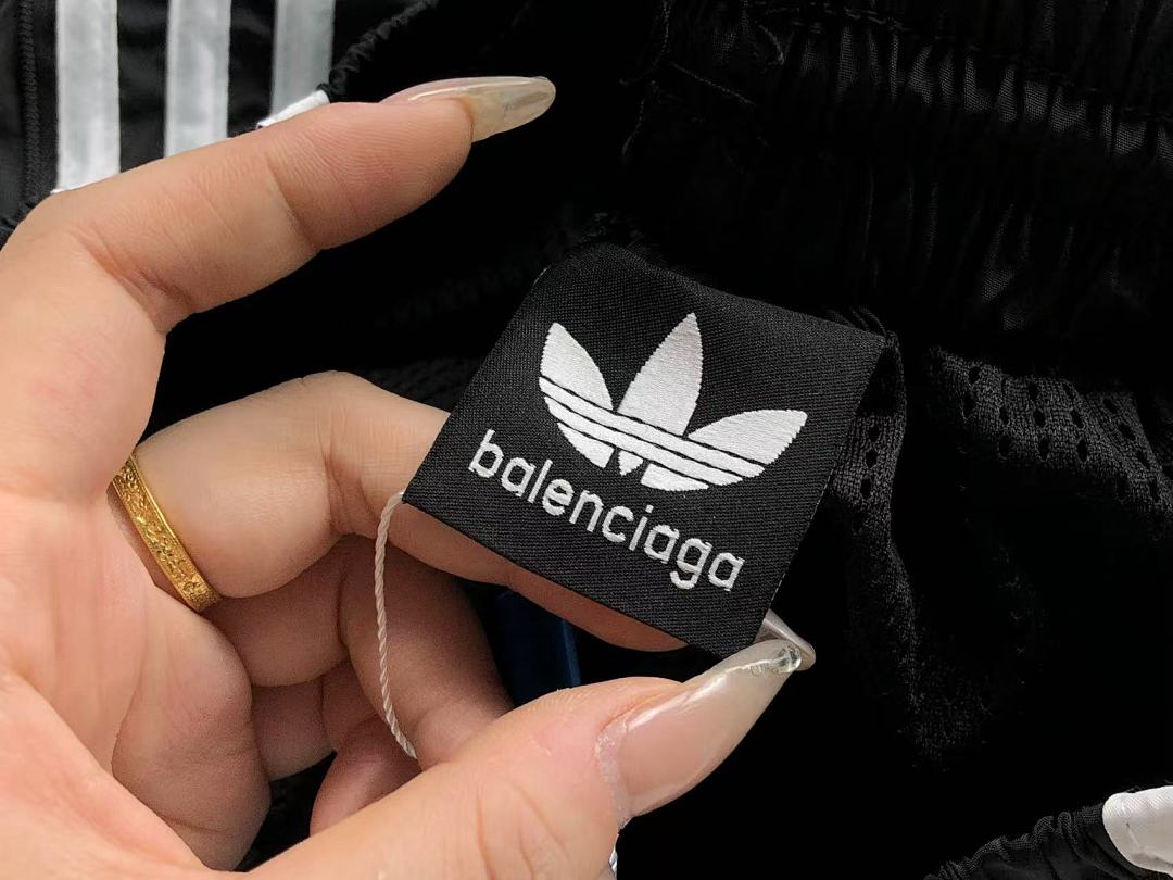 Adidas TROUSERS 128 A⭐I⭐AS B⭐L⭐⭐⭐IA⭐A JACKET - Image 30