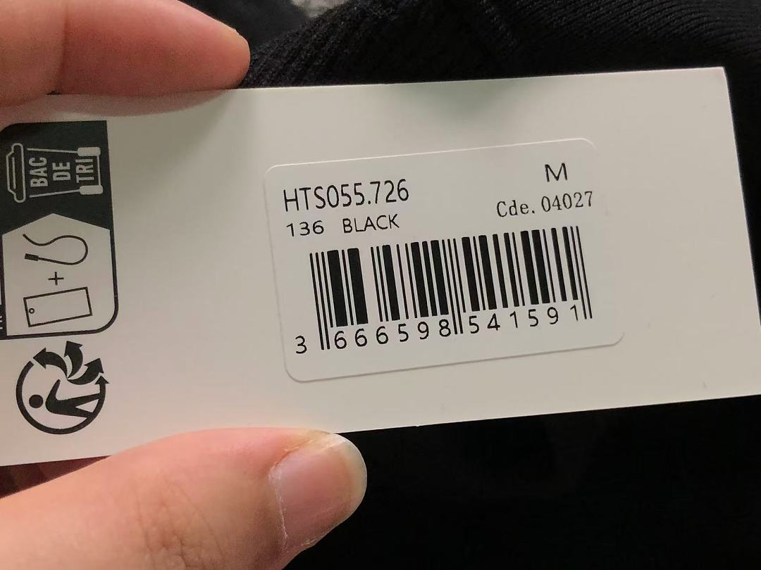AMI 98 AMI HOODIE 1251921181 (Im 170Cm 60Kg I Wear Size M In The Phot) - Image 34