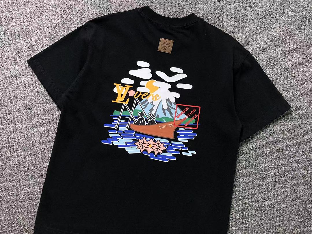Louis Vuitton SHORTS 158 L⭐ T-SHIRT 2208020715 (Im 170Cm 60Kg I Wear Size S In The Phot) - Image 16