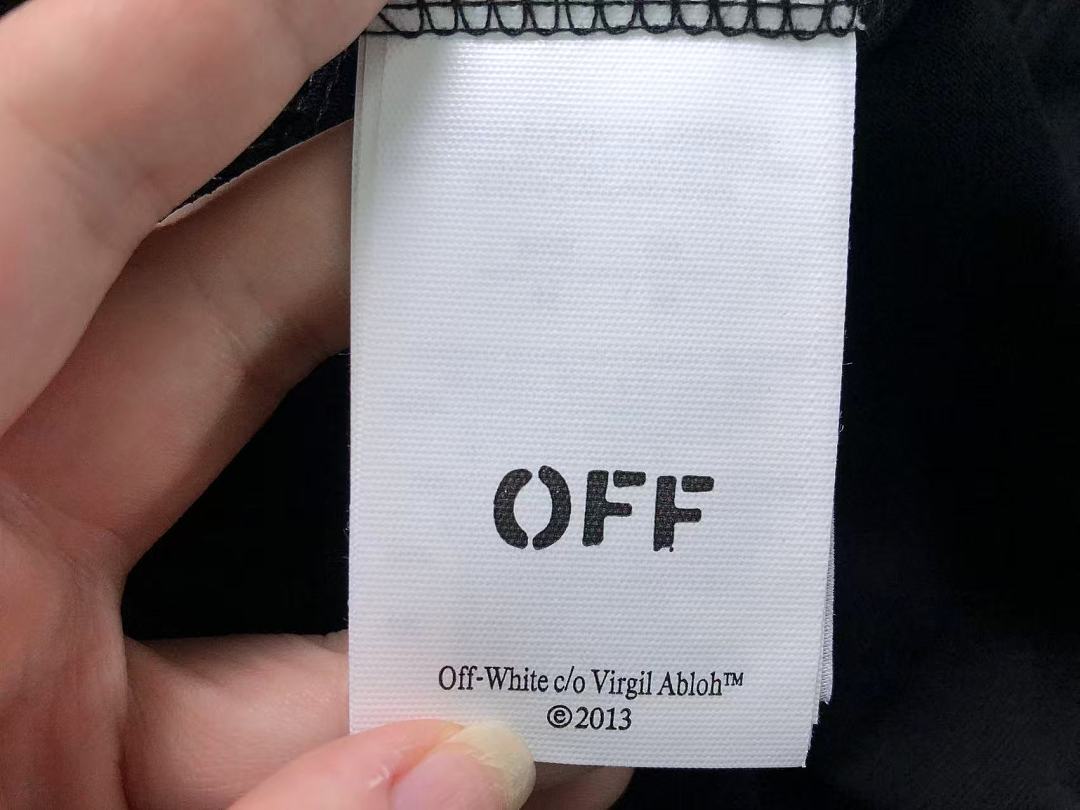 Off-White 125 OFF-WHITE LONG SLEEVED 5208080619 (Im 170Cm 60Kg I Wear Size M In The Phot) - Image 25