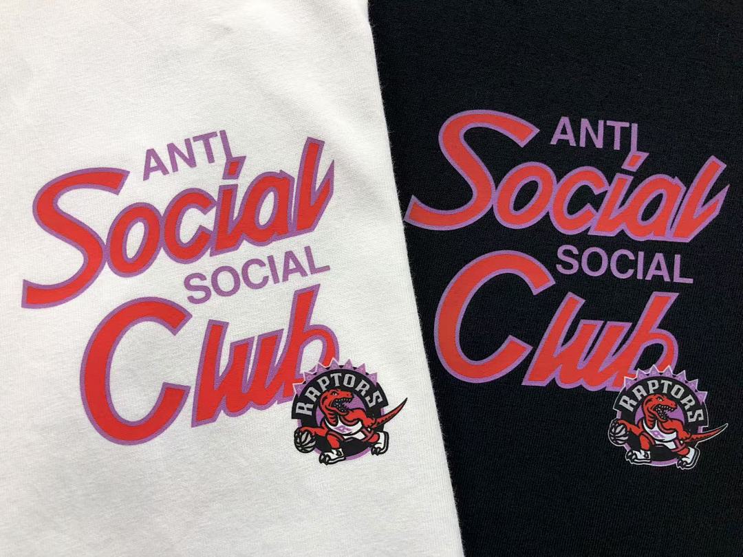 Christian Louboutin 85 ANTI SOCIAL CLUB T-SHIRT - Image 10