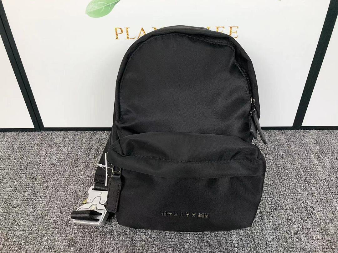 1017 Alyx 9SM 136 1017AL⭐⭐9⭐M BAG 272245 (Long 18CM* Wide 5CM* High 25CM) - Image 2