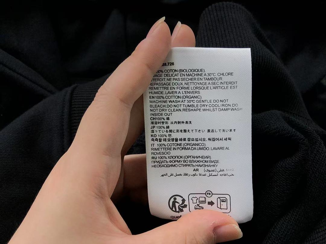 AMI 168 AMI HOODIE 3208212721 (Im 170Cm 60Kg I Wear Size M In The Phot) - Image 23