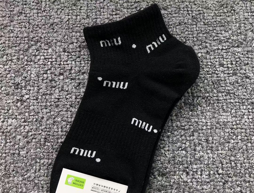 Miu Miu 75 M⭐U - Image 6