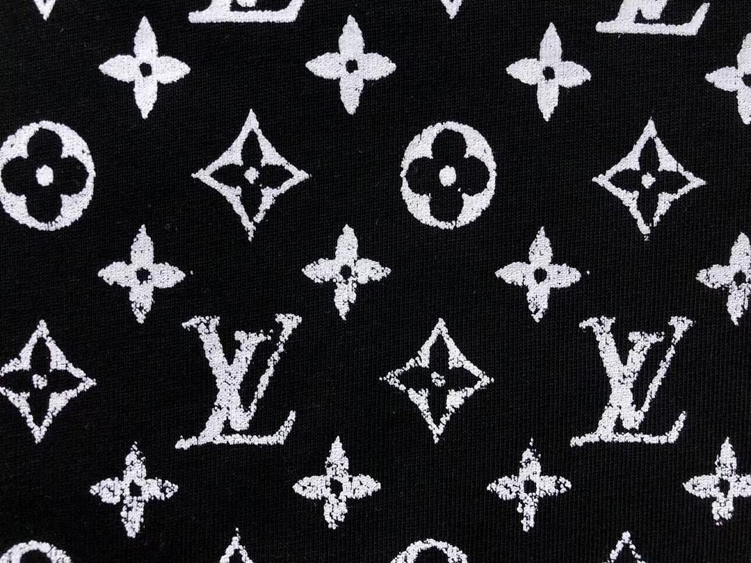 Louis Vuitton 126 L⭐ T-SHIRT 214010136 (Im 170Cm 60Kg I Wear Size S In The Phot) - Image 8