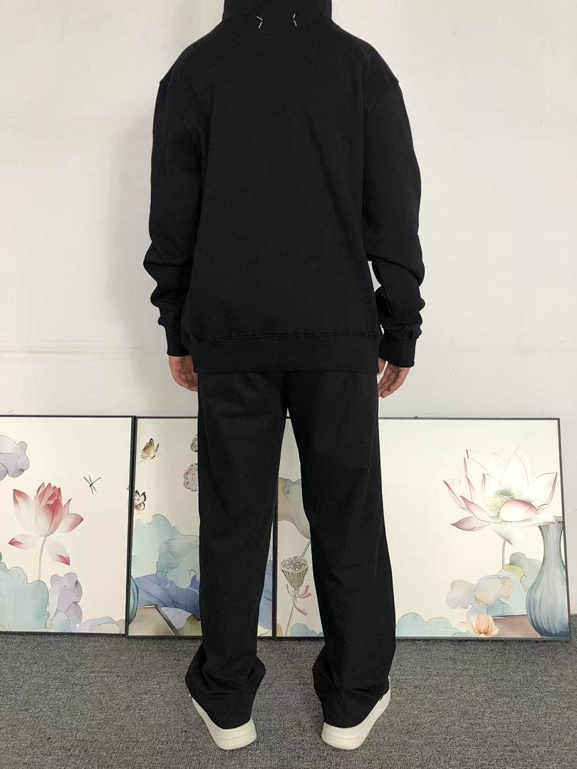 On Running 125 MAISON MARGIELA HOODIE 58261686 (Im 170Cm 60Kg I Wear Size 46 In The Phot) - Image 4