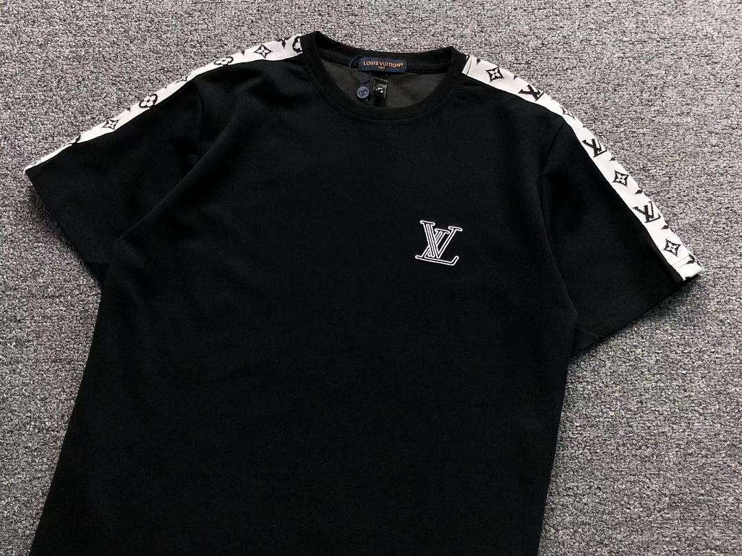 Louis Vuitton 218 L⭐ T-SHIRT SHORTS 5251110147 (Im 170Cm 60Kg I Wear Size L In The Phot) - Image 12