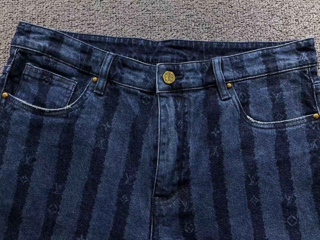 Louis Vuitton 228 L⭐ - Image 15