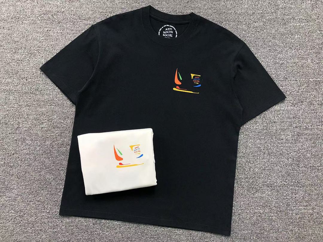 Christian Louboutin 85 ANTI SOCIAL CLUB T-SHIRT 111042802 (Im 170Cm 57Kg I Wear Size M In The Phot) - Image 16