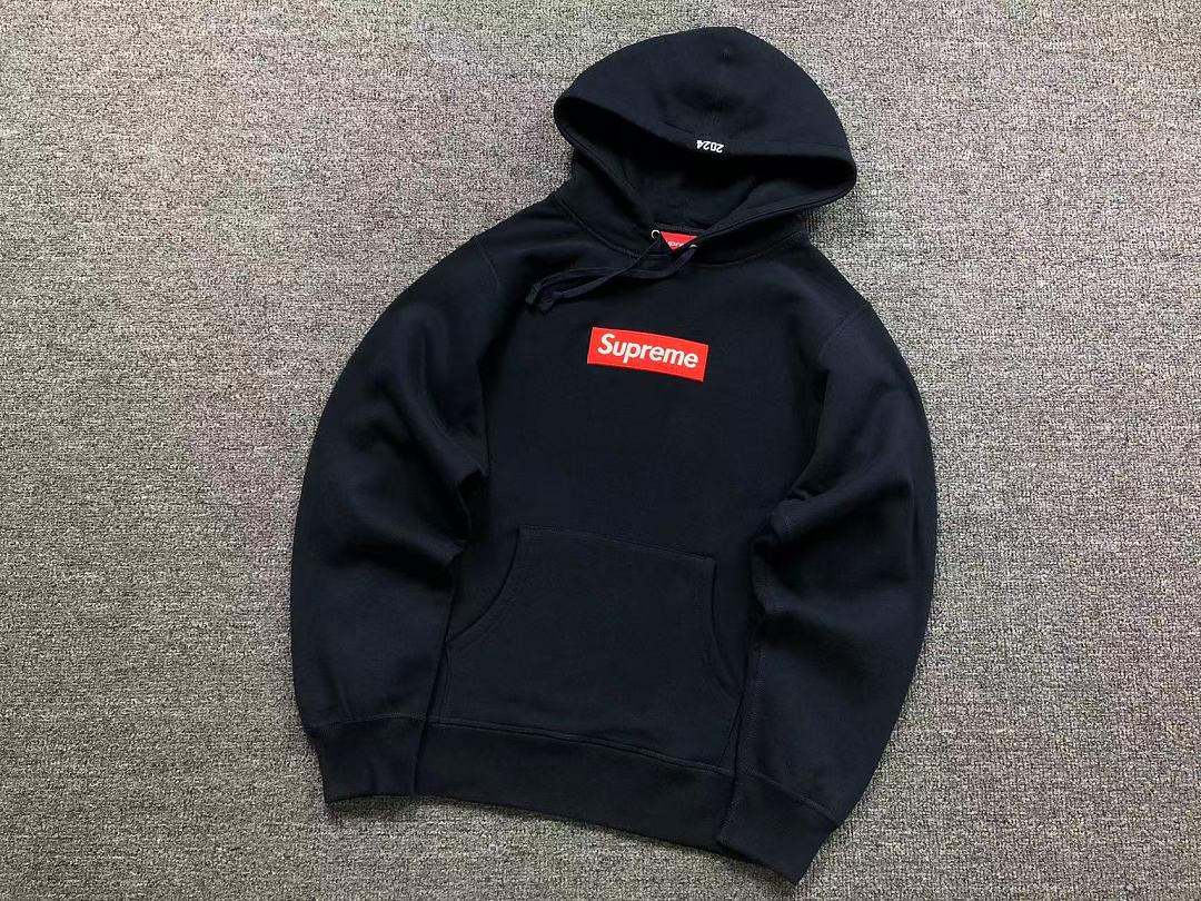 Supreme 218 S⭐⭐R⭐⭐E HOODIE 52071603182 (Im 170Cm 60Kg I Wear Size S In The Phot) - Image 17