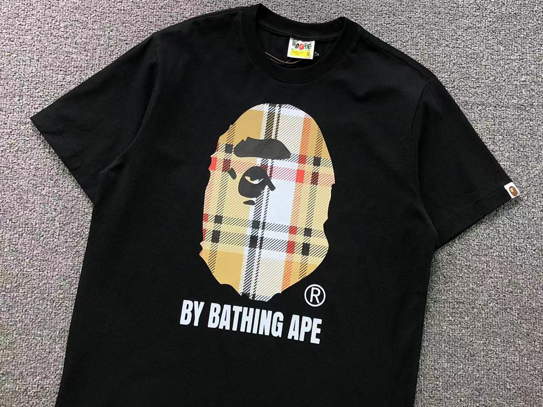 Bape 108 BAPE T-SHIRT 3201100411 (Im 170Cm 60Kg I Wear Size M In The Phot) - Image 12