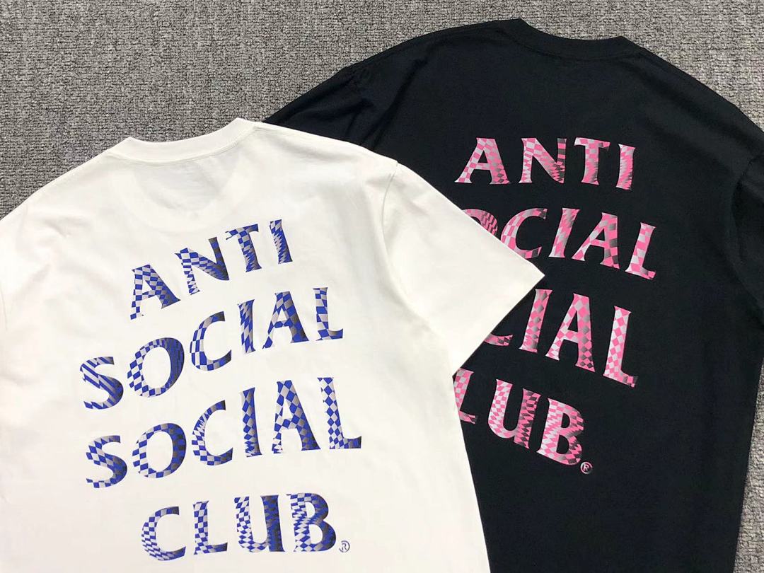 Christian Louboutin 85 ANTI SOCIAL CLUB T-SHIRT - Image 4