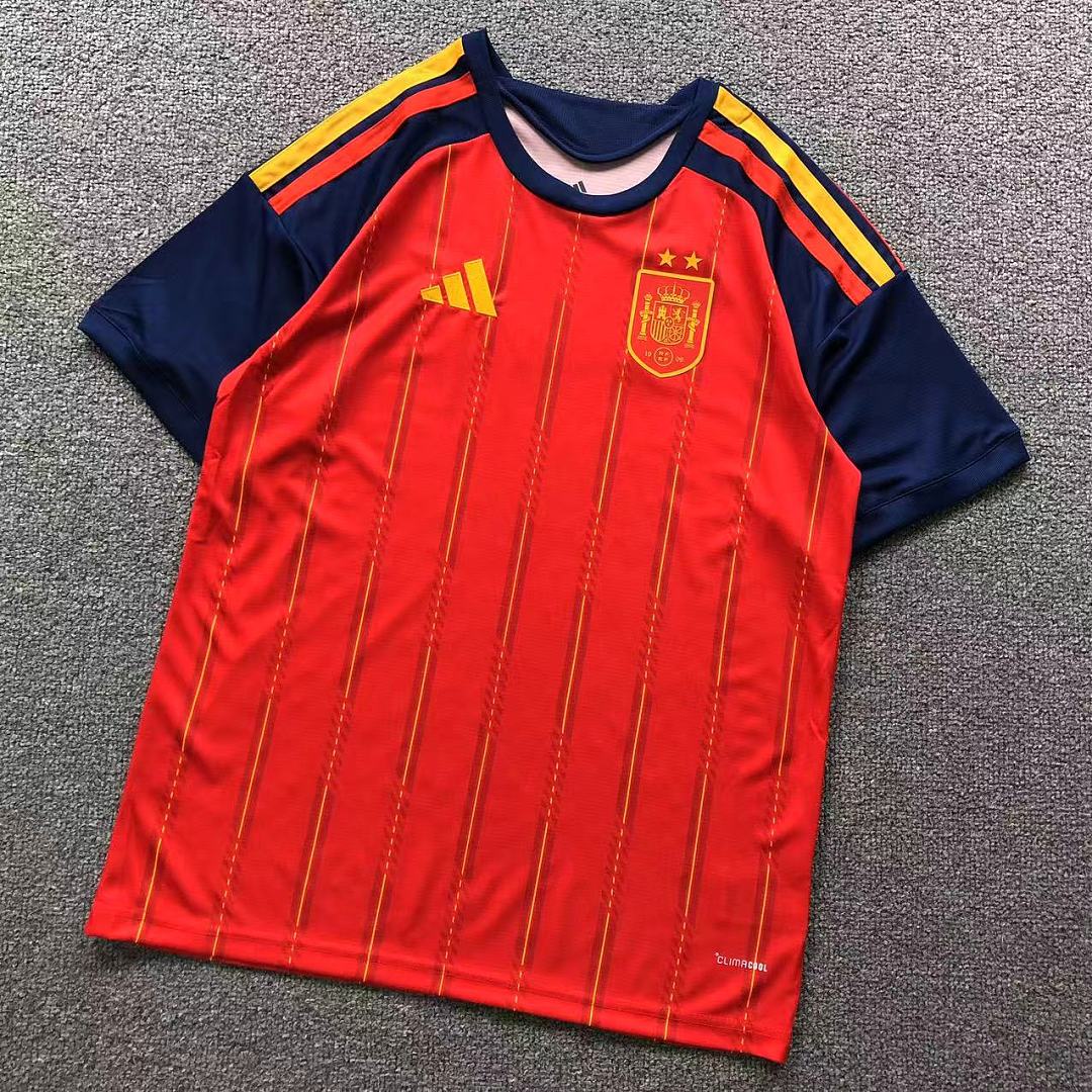 Unbranded 82 FOOTBALL T-SHIRT 1281807002 (Im 170Cm 60Kg I Wear Size L In The Phot)