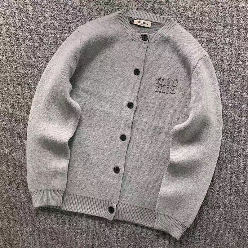 Miu Miu 258 M⭐U SWEATER 5101506136 (Im 170Cm 60Kg I Wear Size S In The Phot), photo 1