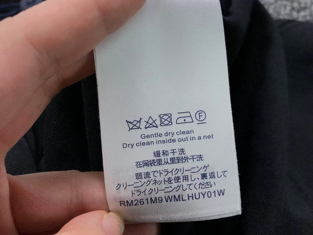 Louis Vuitton 139 L⭐ LONG SLEEVED 3207240821 (Im 170Cm 60Kg I Wear Size M In The Phot) - Image 21