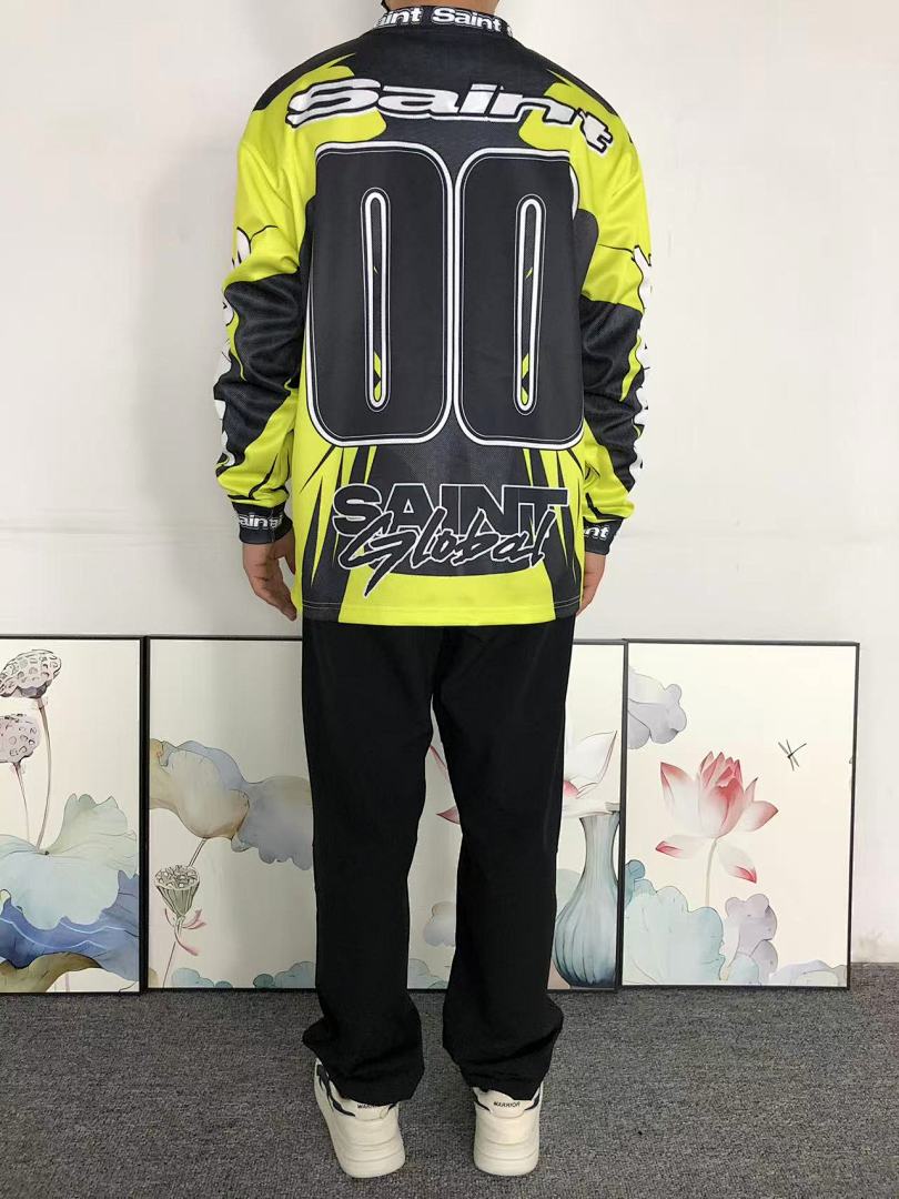 Chanel 98 SAINT MICHAEL LONG SLEEVED 59130471 (Im 170Cm 60Kg I Wear Size M In The Phot) - Image 4