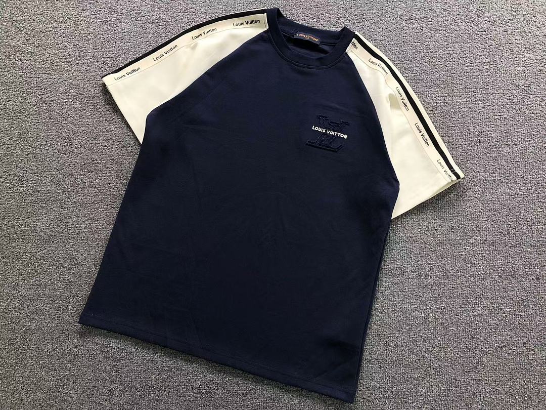 Louis Vuitton 218 L⭐ T-SHIRT SHORTS 52072405147 (Im 170Cm 60Kg I Wear Size L In The Phot) - Image 9
