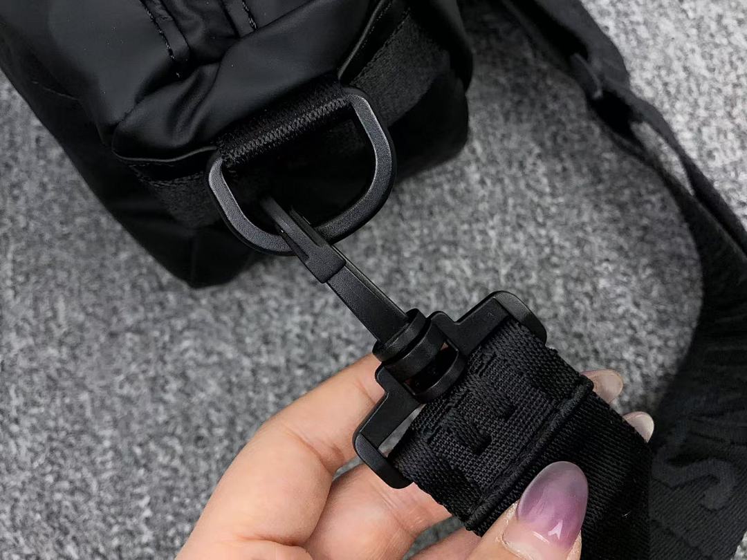 Fear of God 85 FOG BAG 111190866 (Long 28CM* Wide 12CM* High 18CM) - Image 13