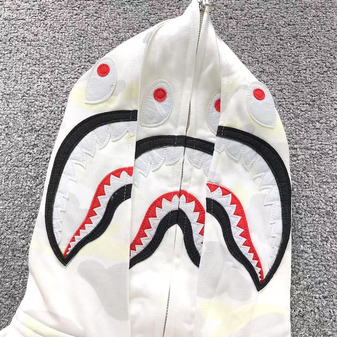 Bape 175 BAPE HOODIE 52070716158 (Im 170Cm 60Kg I Wear Size M In The Phot) - Image 9