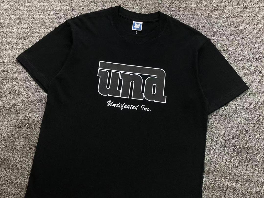 Undefeated 88 UNDEFEATED T-SHIRT 126170802 (Im 170Cm 60Kg I Wear Size M In The Phot) - Image 15