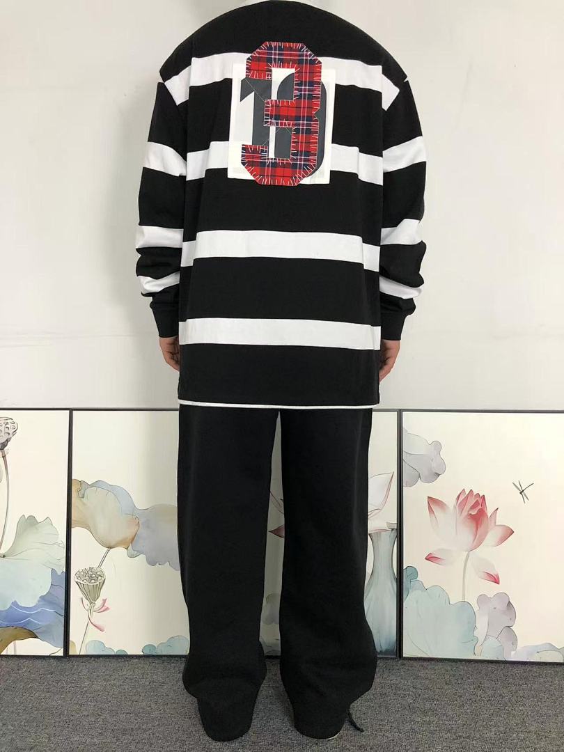 Supreme 288 S⭐⭐R⭐⭐E LONG SLEEVED 1112011135 (Im 170Cm 60Kg I Wear Size L In The Phot) - Image 4