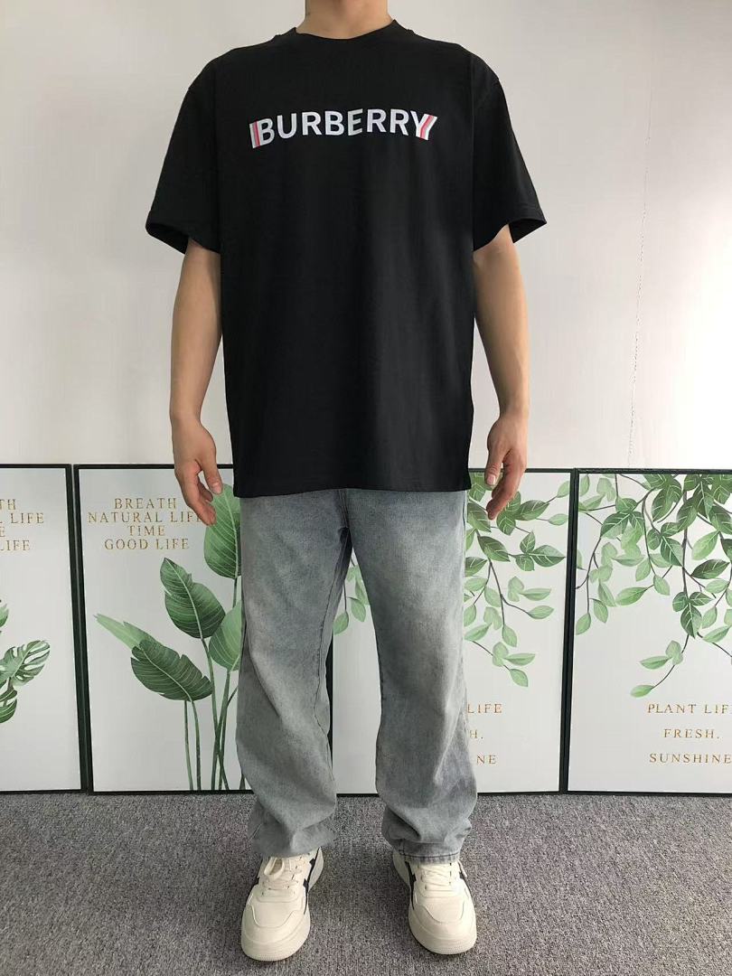 Burberry 125 B⭐R⭐E⭐RY T-SHIRT 411141921 (Im 170Cm 57Kg I Wear Size M In The Phot) - Image 3