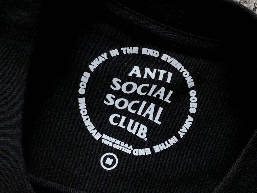 Christian Louboutin 85 ANTI SOCIAL CLUB T-SHIRT - Image 24