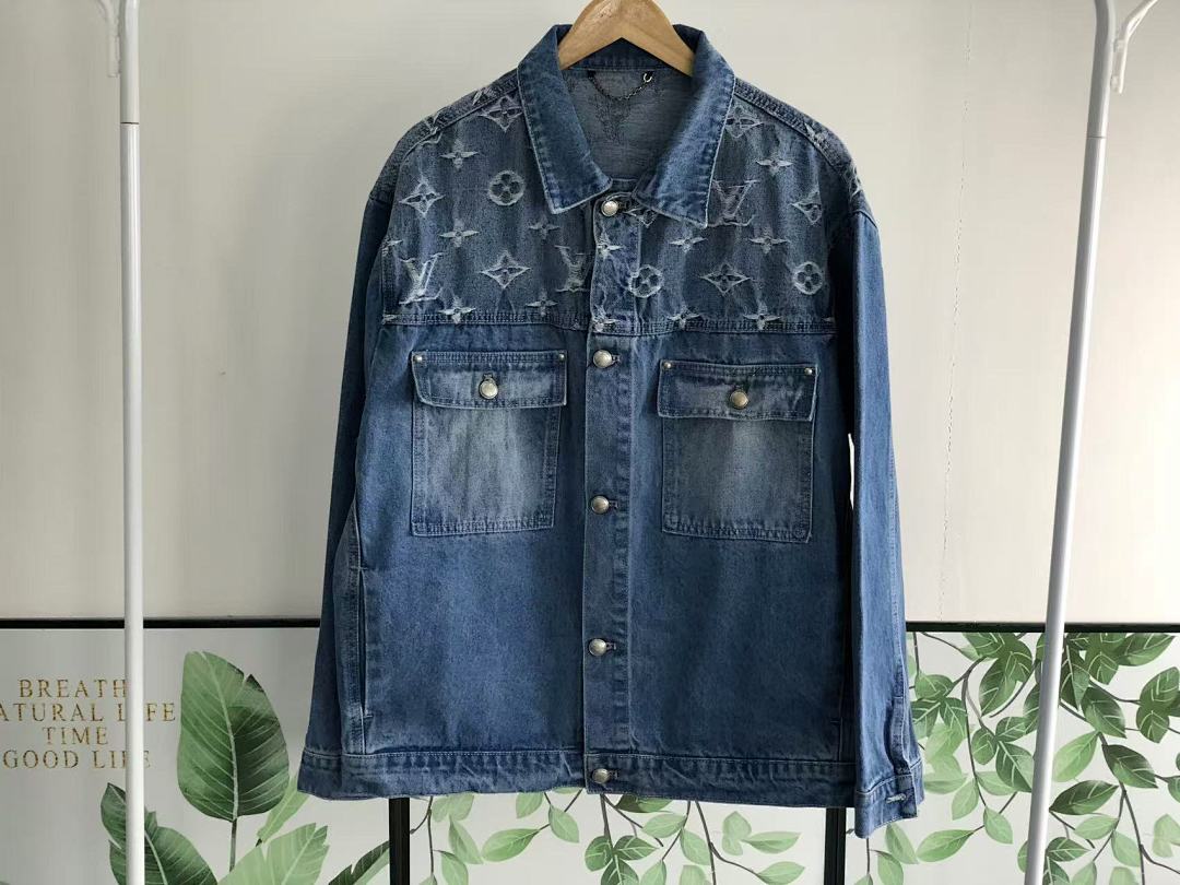 Louis Vuitton 235 L⭐ - Image 26