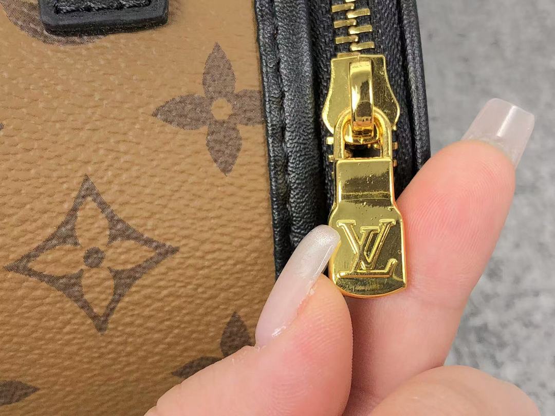 Louis Vuitton 458 L⭐ BAG 412231324 (Long 17CM* Wide 8CM* High 15CM) - Image 18