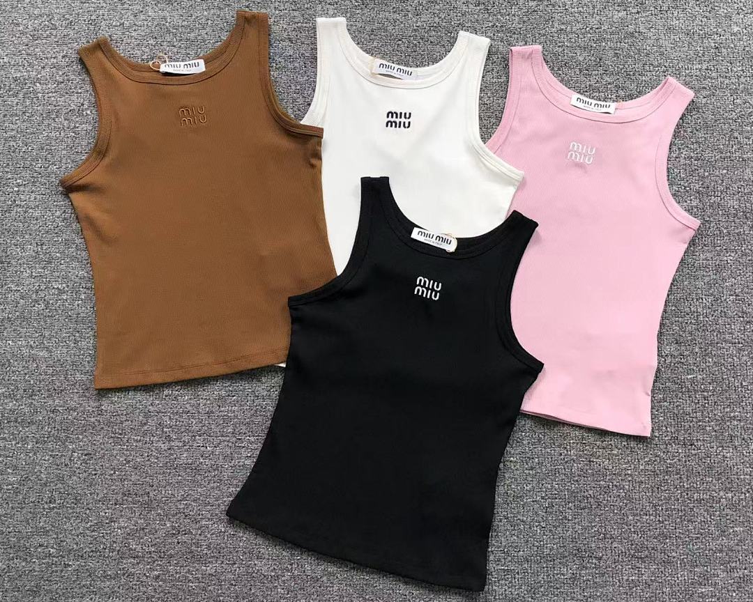 Miu Miu 128 M⭐U VEST FEMAIE - Image 3