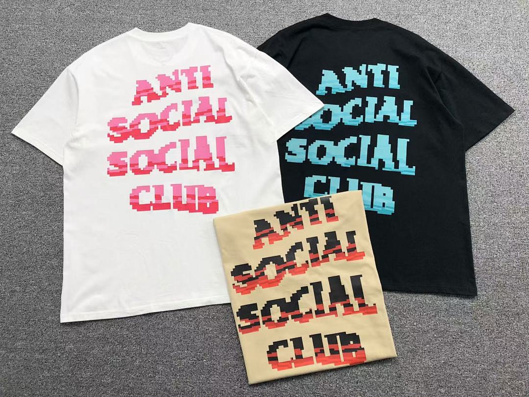 Christian Louboutin 85 ANTI SOCIAL CLUB T-SHIRT - Image 3