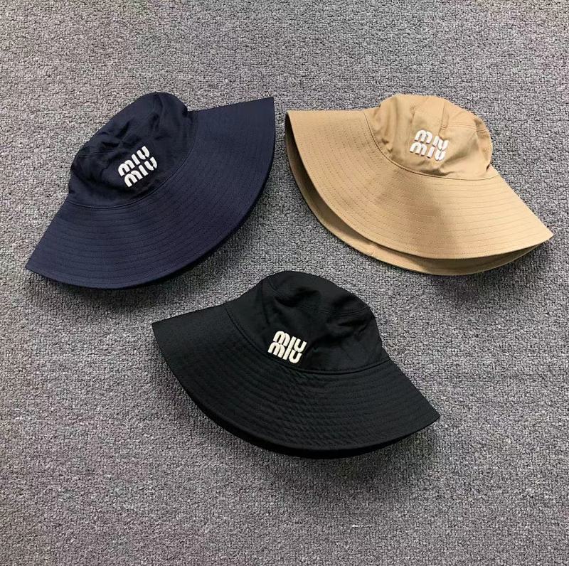 Miu Miu 78 M⭐U