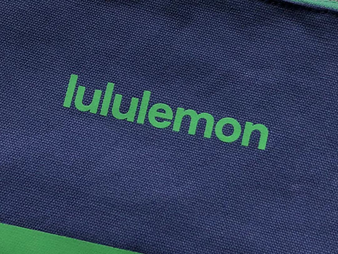 On Running 113 LULULEMON BAG 4208220775 (Long 29CM* Wide 9CM* High 20CM) - Image 10