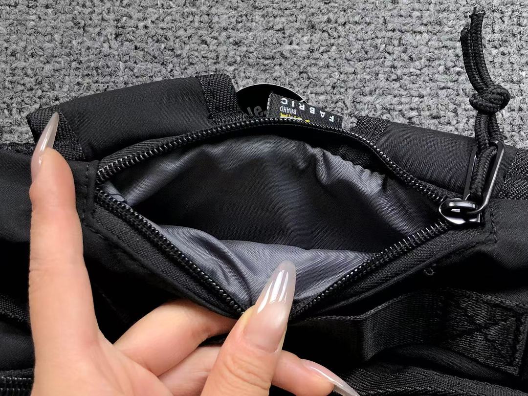 Supreme 140 S⭐⭐R⭐⭐E BAG 22042541172 (Long 33CM* Wide 16CM* High 47CM) - Image 28