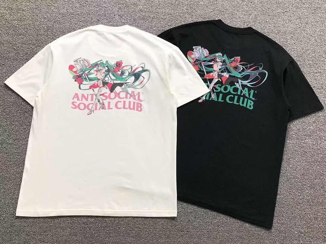Christian Louboutin 85 ANTI SOCIAL CLUB T-SHIRT 3107310102 (Im 170Cm 60Kg I Wear Size L In The Phot) - Image 5