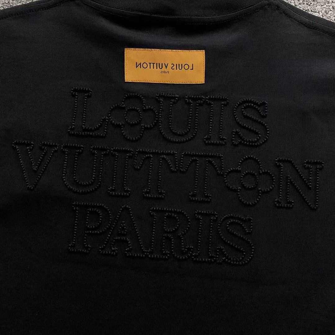 Louis Vuitton 135 L⭐ T-SHIRT 3203272617 (Im 170Cm 60Kg I Wear Size M In The Phot) - Image 13