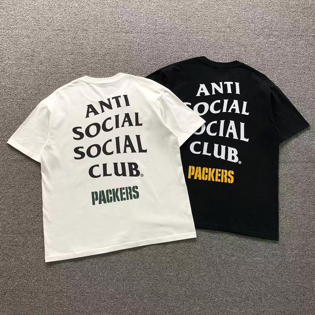 Christian Louboutin 85 ANTI SOCIAL CLUB T-SHIRT 123131402 (Im 170Cm 60Kg I Wear Size L In The Phot)