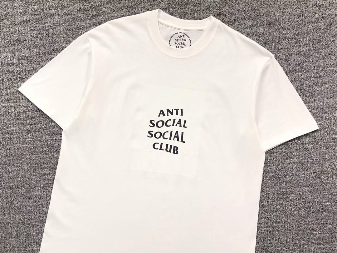 Christian Louboutin 85 ANTI SOCIAL CLUB T-SHIRT 41421002 (Im 170Cm 60Kg I Wear Size L In The Phot) - Image 8
