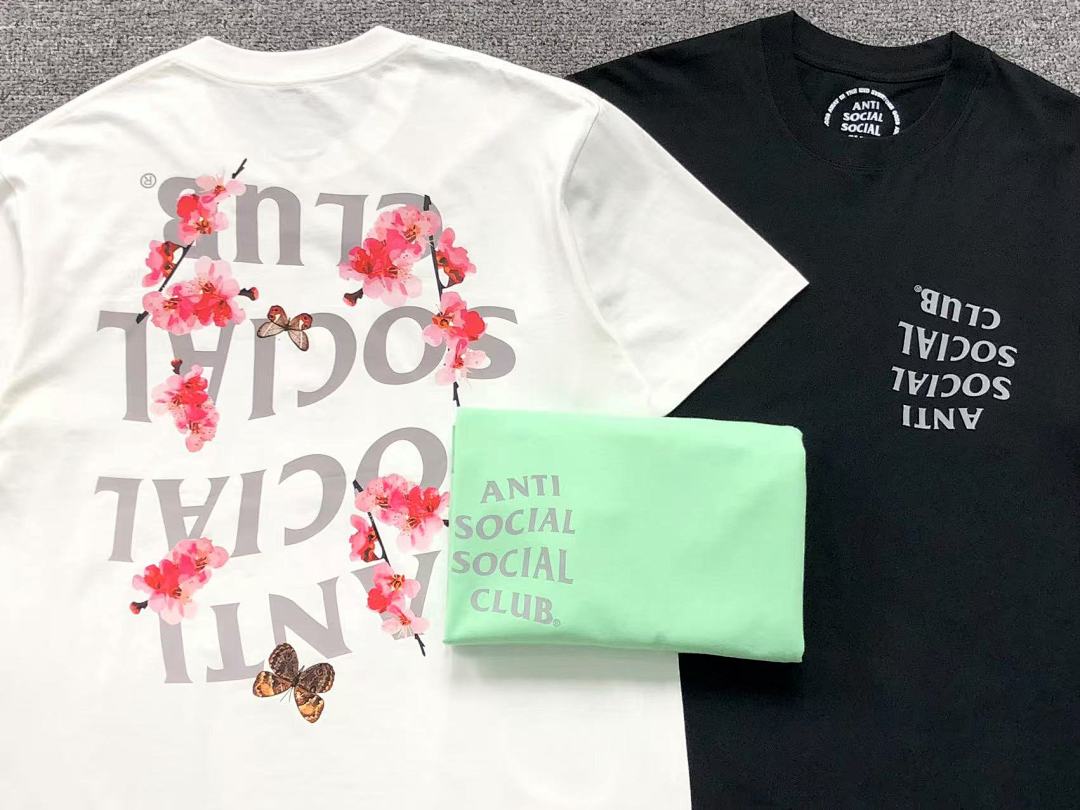 Christian Louboutin 85 ANTI SOCIAL CLUB T-SHIRT - Image 4
