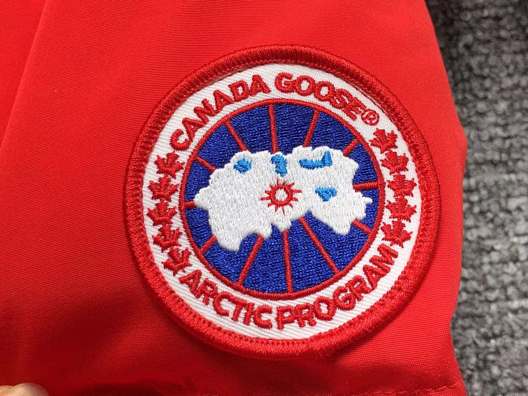 Canada Goose 568 C⭐N⭐⭐A G⭐⭐⭐E DOWN - Image 11