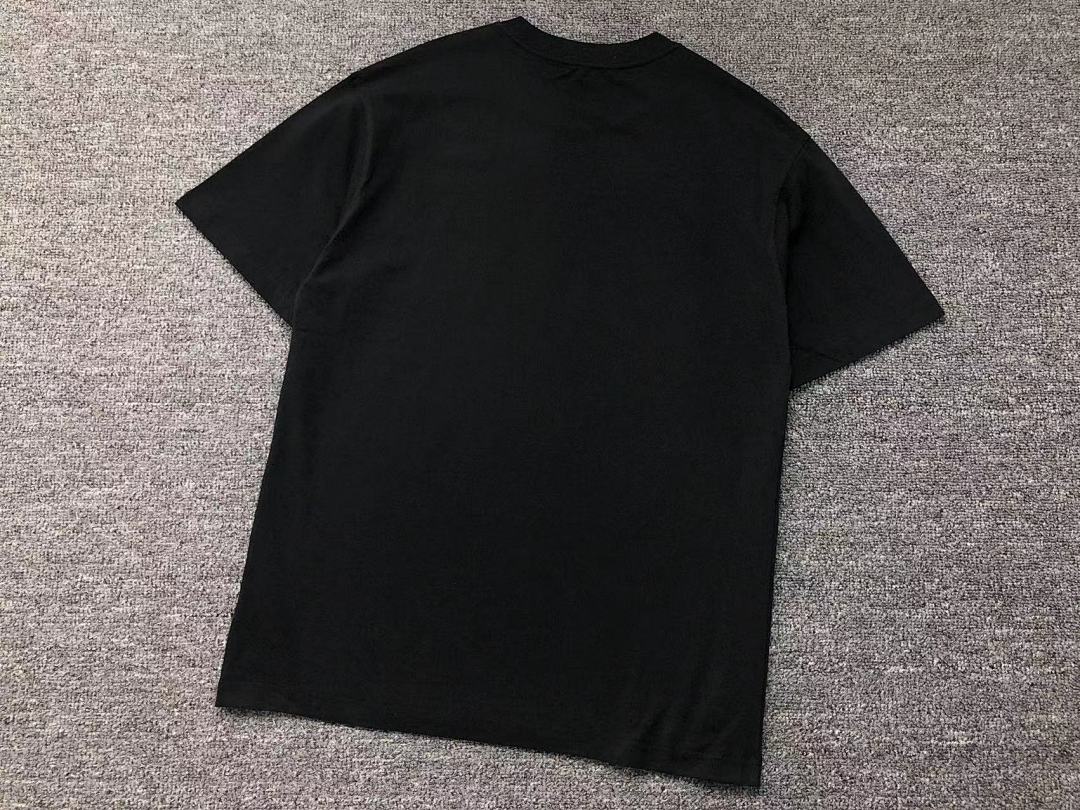On Running 108 GOD SELECTION XXX T-SHIRT - Image 13