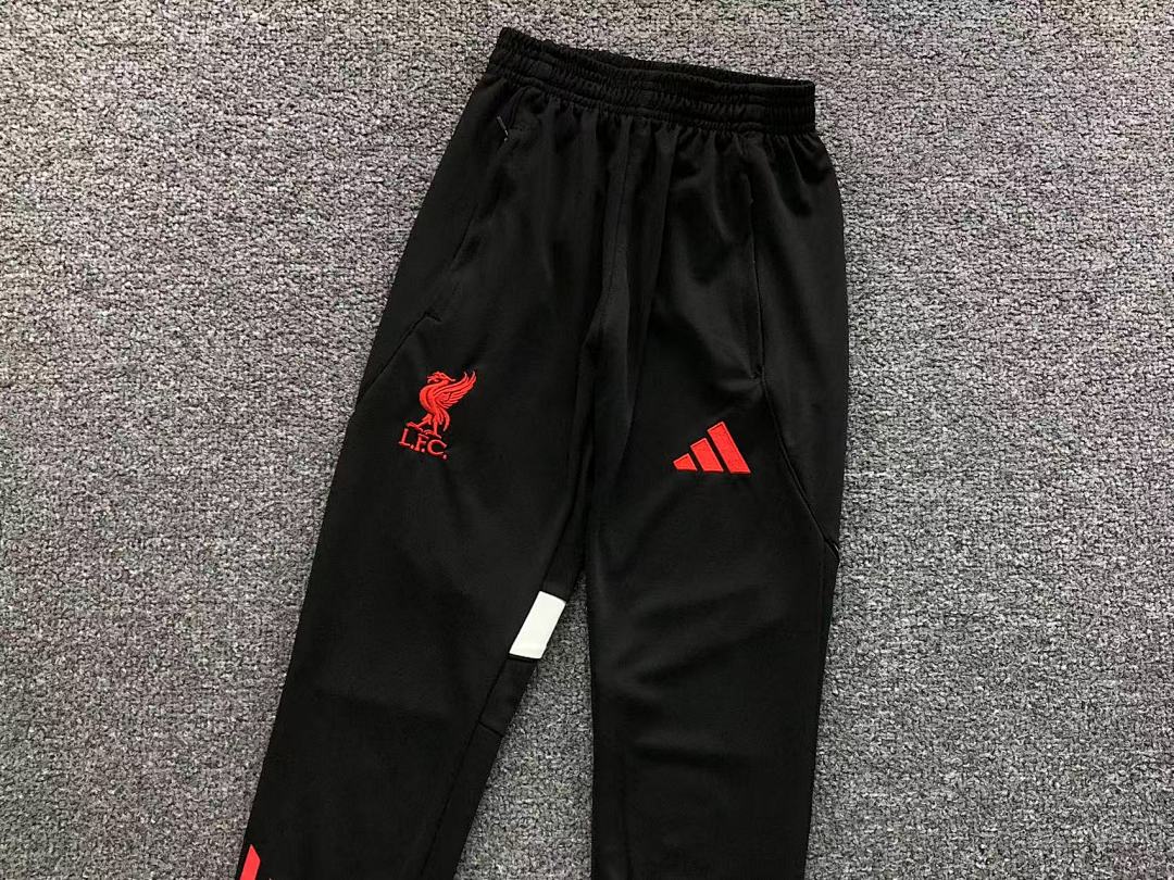 Chanel 135 FOOTBALL LONG SLEEVED TROUSERS - Image 20