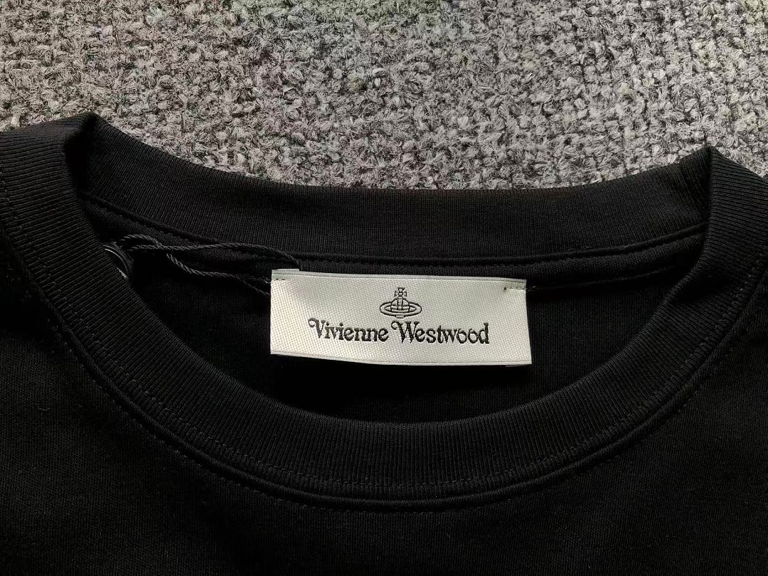 Vivienne Westwood 135 VIVIENNE WESTWOOD LONG SLEEVED FEMAIE - Image 13